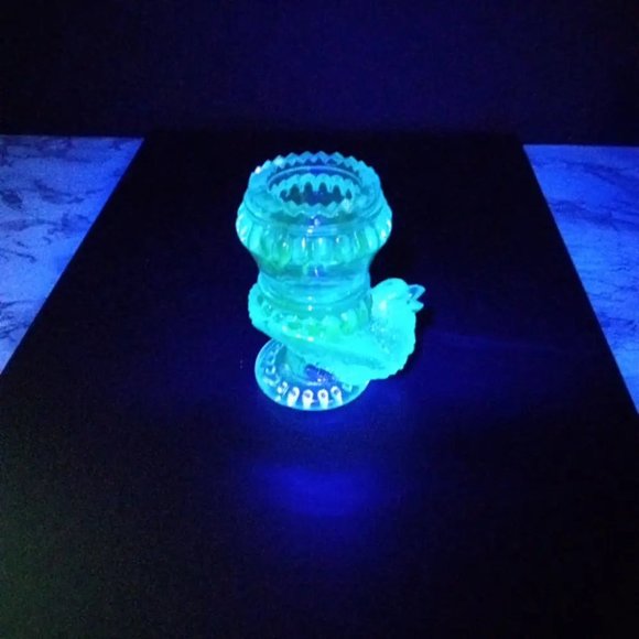 Degenhart Glass Bird Toothpick Trinket Paperweight Vintage - Picture 9 of 9